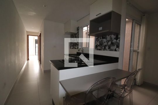 Cozinha de apartamento para alugar com 2 quartos, 60m² em Campestre, Santo André