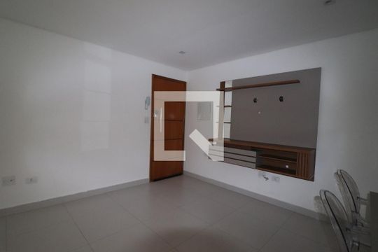 Sala de apartamento para alugar com 2 quartos, 60m² em Campestre, Santo André