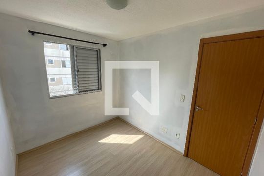Quarto 2 de apartamento para alugar com 2 quartos, 43m² em Vila Izabel, Guarulhos