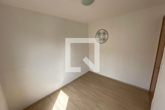 Quarto 1 de apartamento para alugar com 2 quartos, 43m² em Vila Izabel, Guarulhos