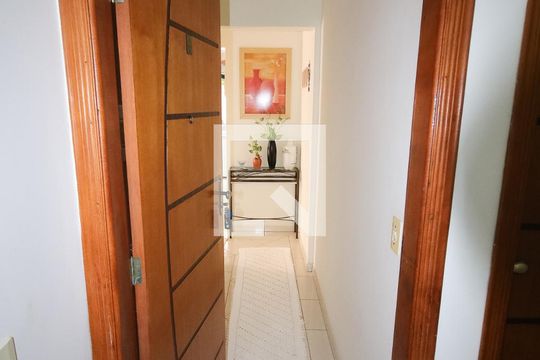 Sala de apartamento para alugar com 1 quarto, 41m² em Vila Caiçara, Praia Grande