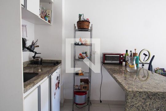 Sala/Cozinha de apartamento para alugar com 1 quarto, 40m² em Panamby, São Paulo