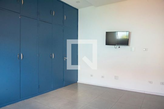 Suíte 1 de casa à venda com 3 quartos, 200m² em Planalto Paulista, São Paulo