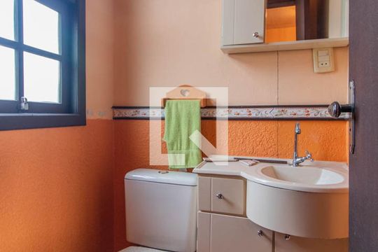 Lavabo 2 de casa à venda com 3 quartos, 281m² em Espírito Santo, Porto Alegre