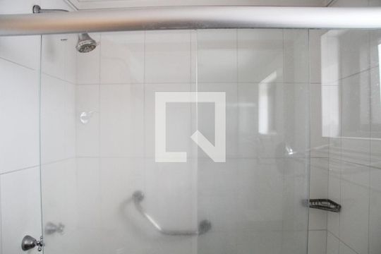 Banheiro de apartamento para alugar com 1 quarto, 32m² em Centro, Guarulhos