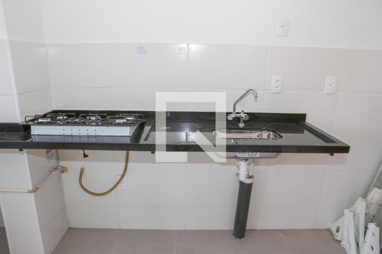 Cozinha e Área de Serviço de apartamento para alugar com 2 quartos, 38m² em Lapa, São Paulo