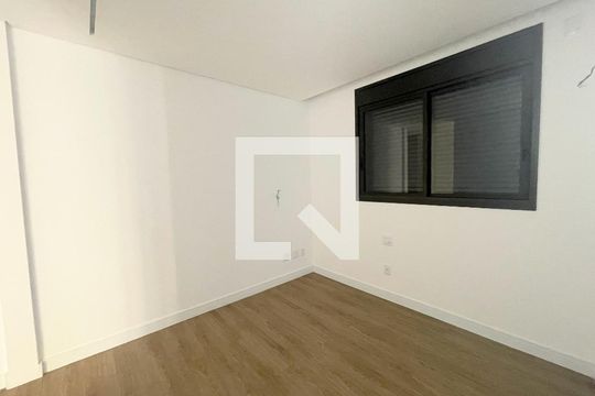 Suíte 1 de apartamento à venda com 3 quartos, 220m² em Funcionários, Belo Horizonte