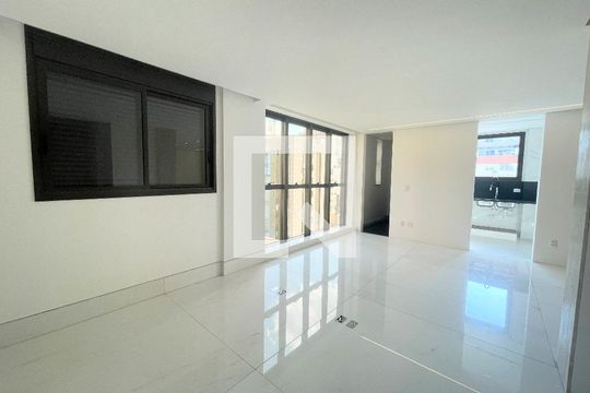 Sala de apartamento à venda com 3 quartos, 220m² em Funcionários, Belo Horizonte