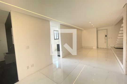Sala de apartamento à venda com 3 quartos, 220m² em Funcionários, Belo Horizonte