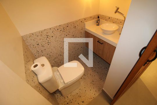 Lavabo de casa à venda com 2 quartos, 160m² em Santana, São Paulo
