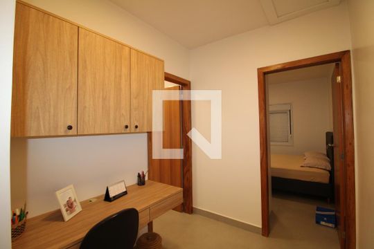 Escritório de casa à venda com 2 quartos, 160m² em Santana, São Paulo