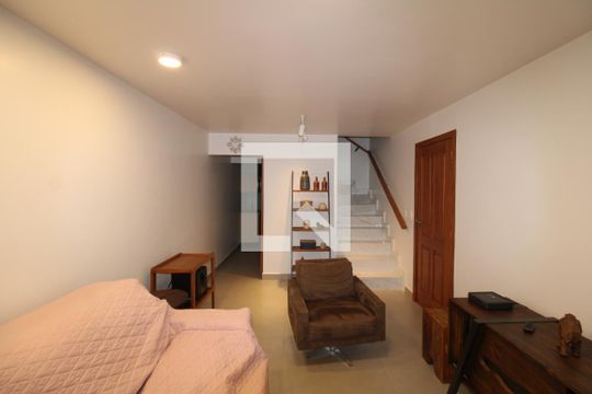 Sala de casa à venda com 2 quartos, 160m² em Santana, São Paulo
