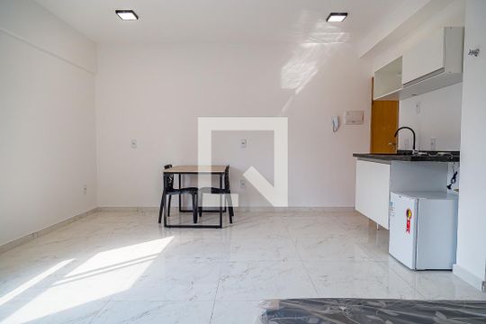 Studio de kitnet/studio para alugar com 1 quarto, 30m² em São Judas, São Paulo