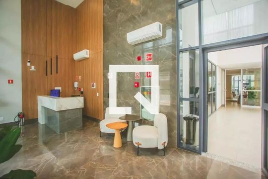 Hall social de kitnet/studio para alugar com 1 quarto, 28m² em Vila da Saúde, São Paulo