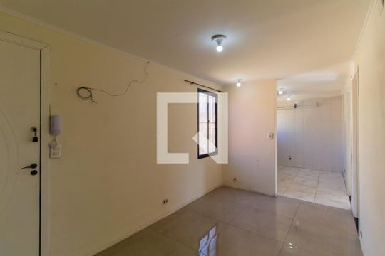 Sala de apartamento à venda com 2 quartos, 45m² em Conjunto Habitacional Teotonio Vilela, São Paulo