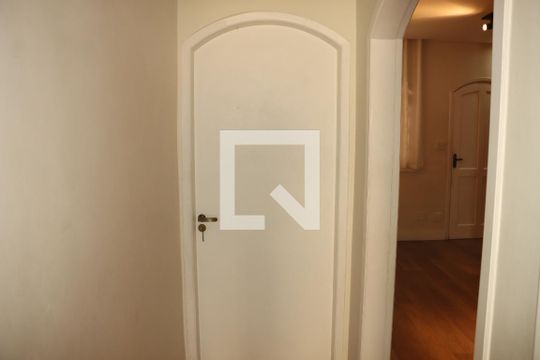 Casa para alugar com 2 quartos, 95m² em Cidade Satelite Santa Barbara, São Paulo