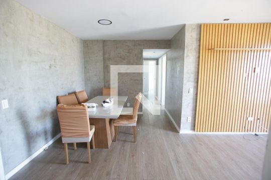 Sala de apartamento para alugar com 3 quartos, 87m² em Pechincha, Rio de Janeiro