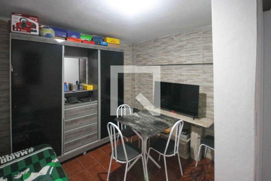 Sala/Quarto Casa 01 de casa à venda com 5 quartos, 321m² em Parque Independencia, São Paulo