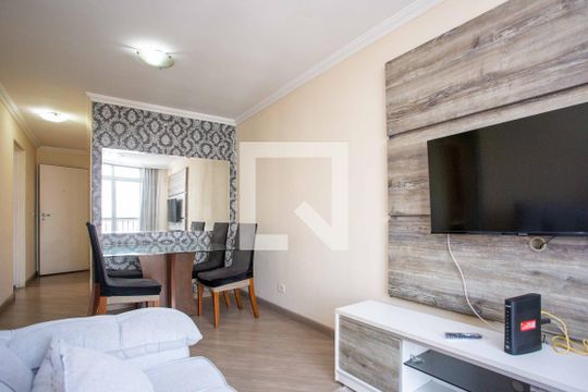 Sala de apartamento para alugar com 2 quartos, 52m² em Taboão, Diadema