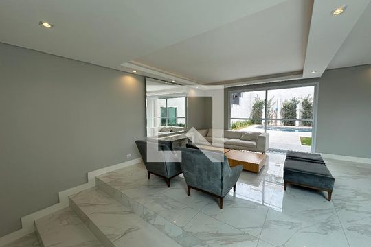 Sala de casa para alugar com 4 quartos, 412m² em Alphaville Residencial Um, Barueri