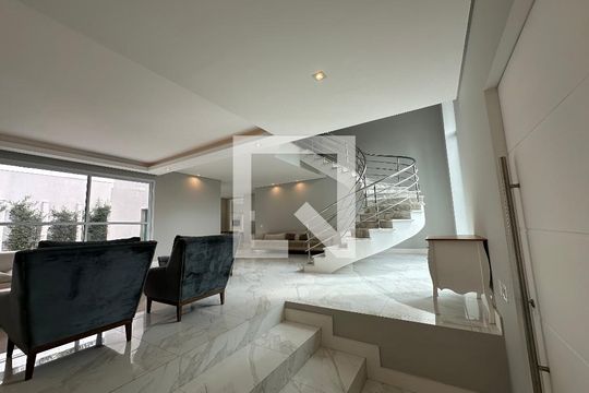 Sala de casa para alugar com 4 quartos, 412m² em Alphaville Residencial Um, Barueri