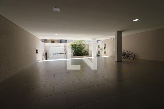Garagem de apartamento à venda com 2 quartos, 100m² em Vila Curuçá, Santo André