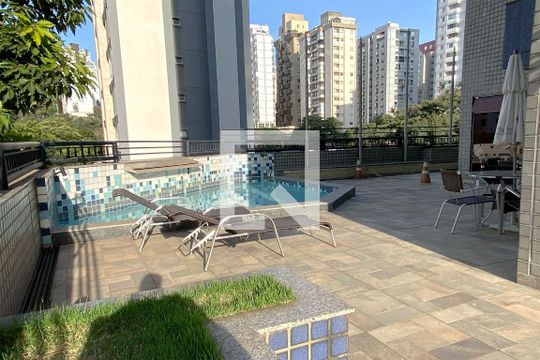 Área comum - Piscina de kitnet/studio para alugar com 1 quarto, 42m² em Savassi, Belo Horizonte