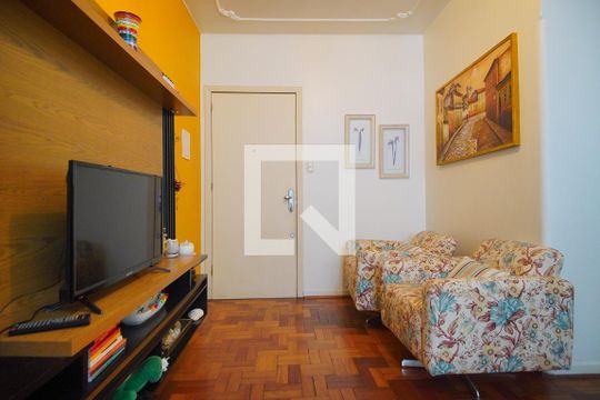 Sala de apartamento à venda com 1 quarto, 40m² em São Geraldo, Porto Alegre