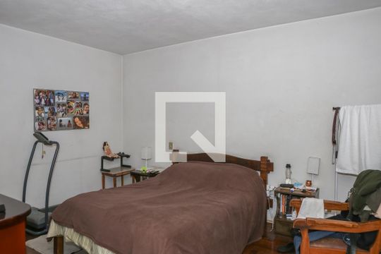 Suíte 1 de casa à venda com 3 quartos, 537m² em Vila Romana, São Paulo