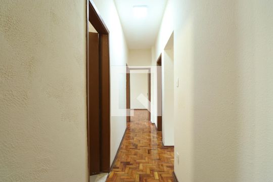 Corredor de apartamento para alugar com 3 quartos, 108m² em Bom Retiro, São Paulo