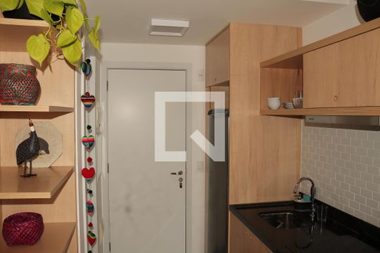 Cozinha de kitnet/studio para alugar com 1 quarto, 26m² em Vila Buarque, São Paulo