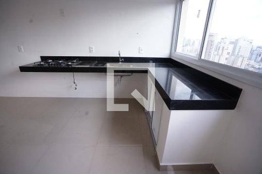 Sala/Cozinha de apartamento à venda com 2 quartos, 61m² em Setor Marista, Goiânia