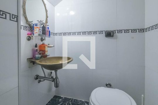 Lavabo da Sala de casa à venda com 3 quartos, 190m² em Jabaquara, São Paulo