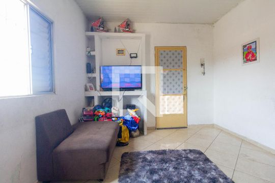 Sala de casa à venda com 4 quartos, 150m² em Cangaiba, São Paulo