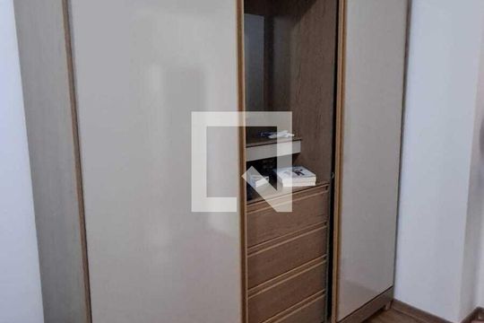 Quarto de apartamento para alugar com 1 quarto, 35m² em Socorro, São Paulo