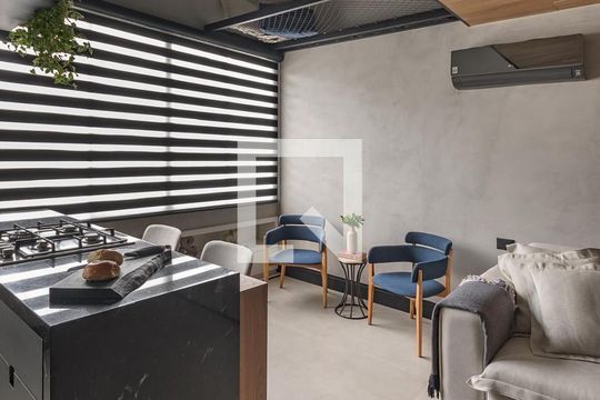 Sala de apartamento para alugar com 1 quarto, 55m² em Santo Amaro, São Paulo