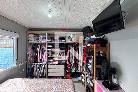 Quarto 1 de casa à venda com 2 quartos, 44m² em Campina, São Leopoldo