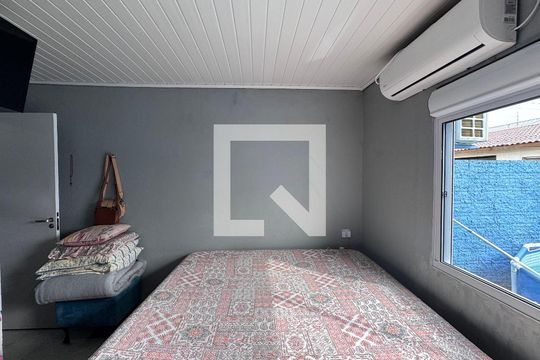 Quarto 1 de casa à venda com 2 quartos, 44m² em Campina, São Leopoldo