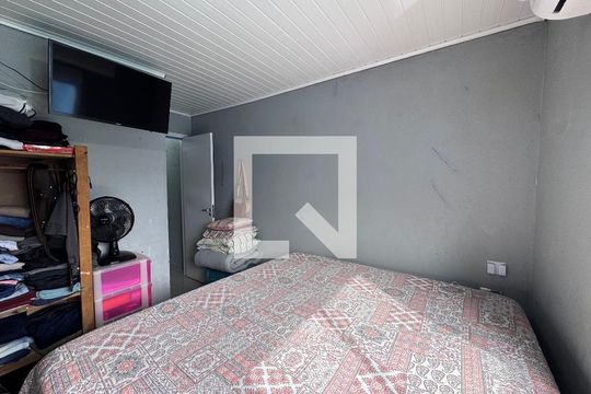 Quarto 1 de casa à venda com 2 quartos, 44m² em Campina, São Leopoldo