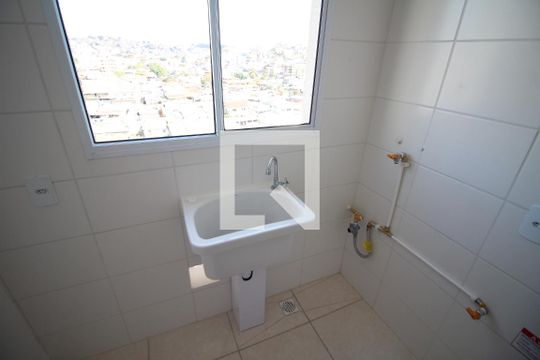 Cozinha e Área de Serviço de apartamento à venda com 2 quartos, 46m² em Novo Riacho, Contagem