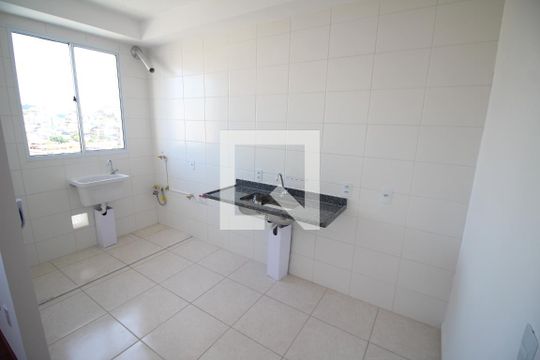 Cozinha e Área de Serviço de apartamento à venda com 2 quartos, 46m² em Novo Riacho, Contagem