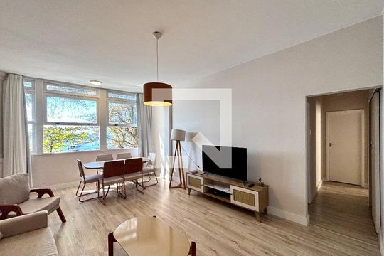 Sala de apartamento à venda com 3 quartos, 100m² em Urca, Rio de Janeiro