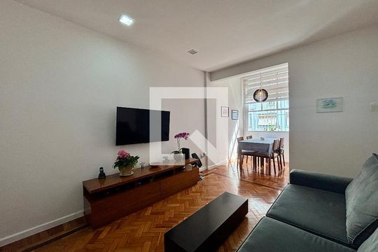 Sala de apartamento para alugar com 2 quartos, 66m² em Leblon, Rio de Janeiro