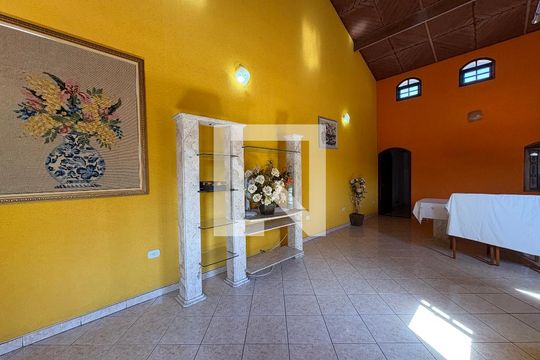 Sala de casa à venda com 4 quartos, 162m² em Parque Oratório, Santo André