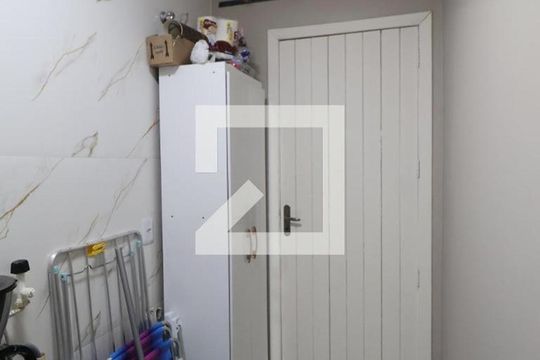 Cozinha de casa à venda com 2 quartos, 67m² em Rio Branco, Canoas