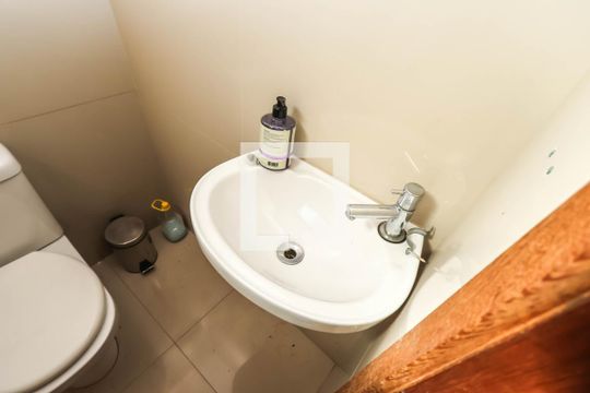 Lavabo de casa à venda com 2 quartos, 90m² em Ipiranga, São Paulo