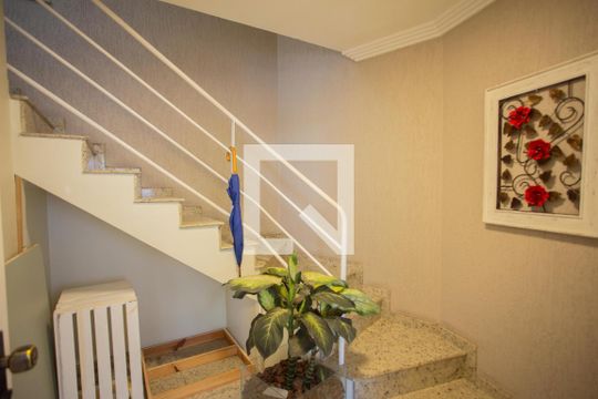Hall de Entrada de casa de condomínio à venda com 3 quartos, 180m² em Santa Teresinha, São Paulo