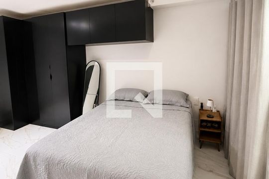 Quarto de kitnet/studio para alugar com 1 quarto, 32m² em Sacomã, São Paulo