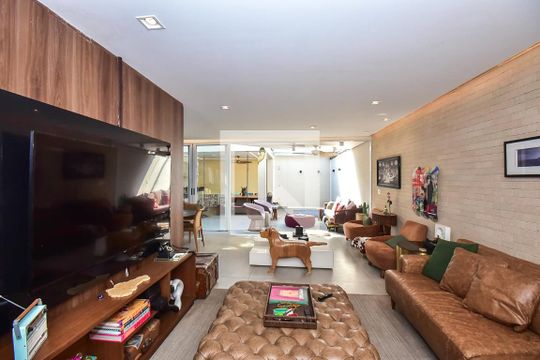 Sala de casa de condomínio à venda com 4 quartos, 300m² em Jardim Panorama, São Paulo