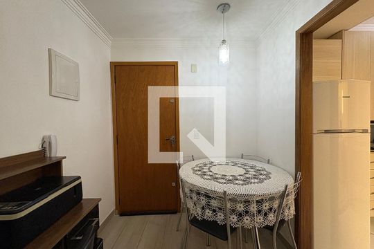 Sala de apartamento à venda com 2 quartos, 55m² em Parque Oratório, Santo André